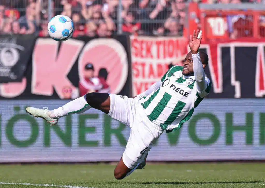 Landet Preußen Münster (im Bild: David Kinsombi) einen Big Point im Abstiegskampf gegen Braunschweig?