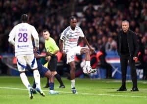 Meisterschaft eingetütet, Arsenal im Hinterkopf: "Verschenkt" PSG die Punkte auch gegen Europa-Aspirant Racing Straßburg (im Bild: Emanuel Emegha)? (© Icon Sport / Alamy Stock Photo) Straßburg PSG Tipp