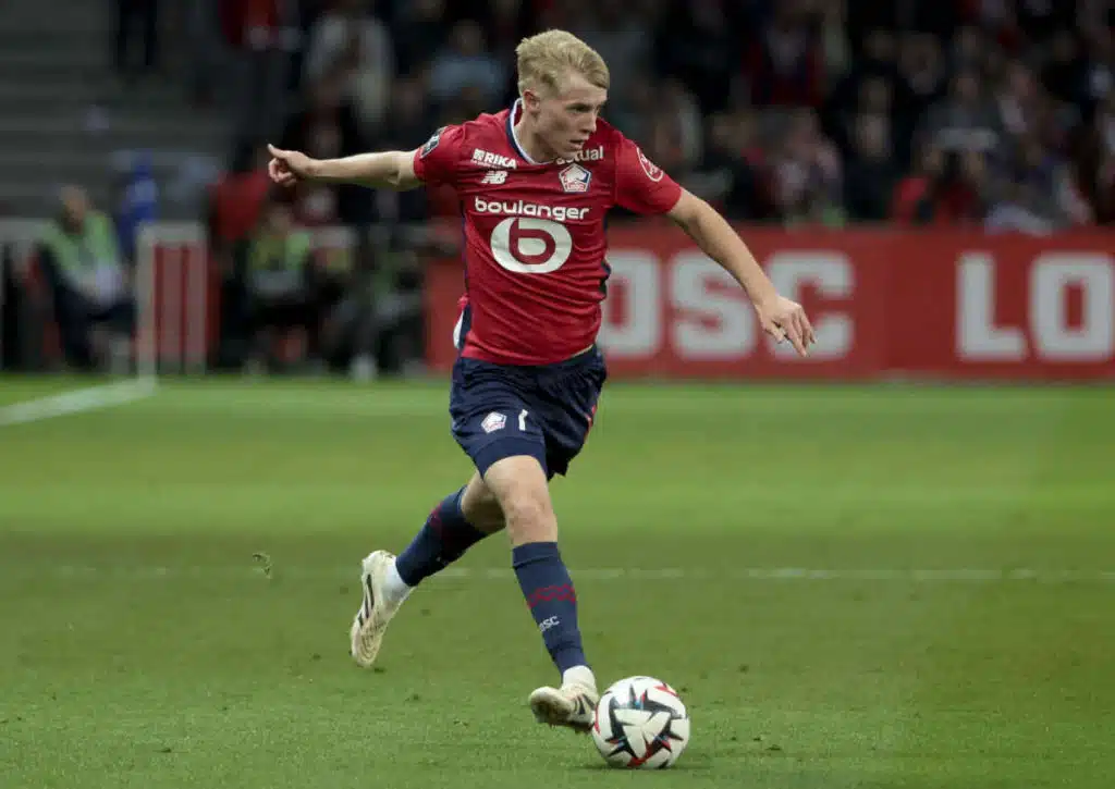 Darf Lille (im Bild: Hakon Haraldsson) mit einem Sieg gegen Stade Reims doch noch Richtung Königsklasse schielen?
