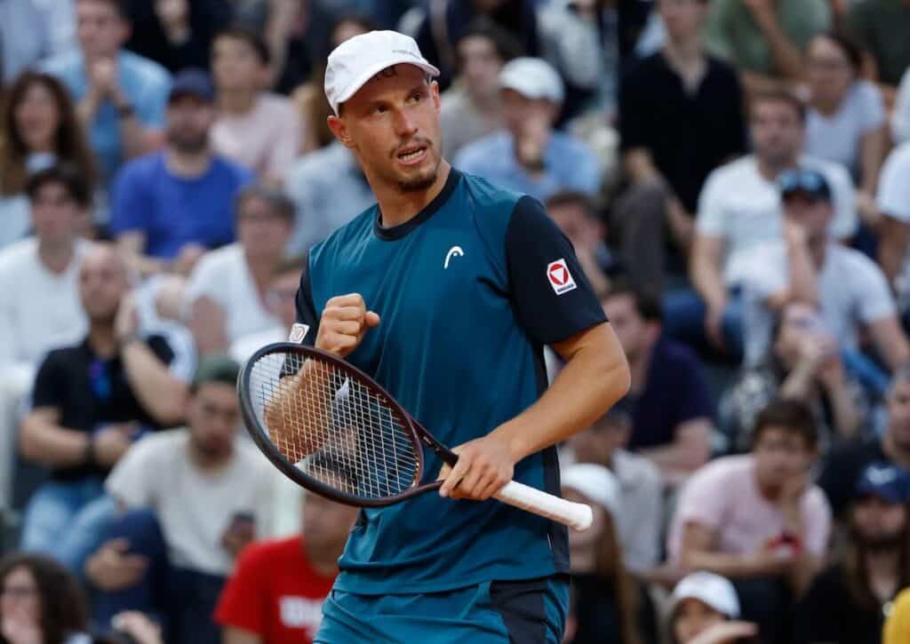 Brillierte gegen Shapovalov mit Coolness: Knöpft Underdog Filip Misolic (Bild) auch dem Tennis-Granden Novak Djokovic einen Satz ab? (© DPPI Media / Alamy Stock Photo) Filip Misolic Novak Djokovic Tipp