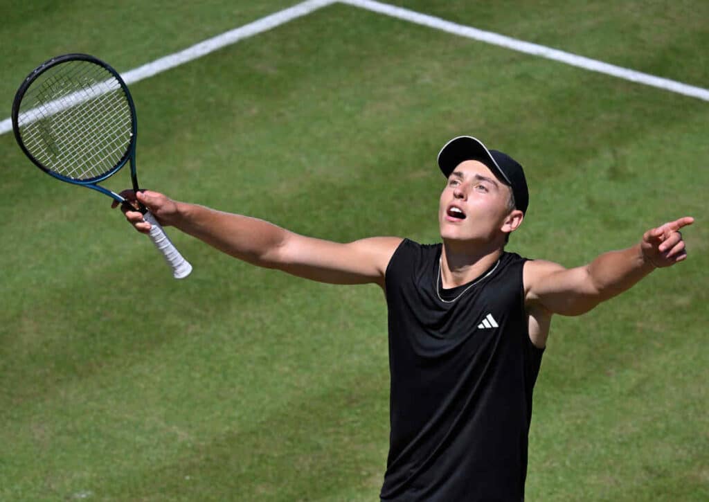 Fliegt Top-Talent Justin Engel ins Halbfinale der Boss Open in Stuttgart?