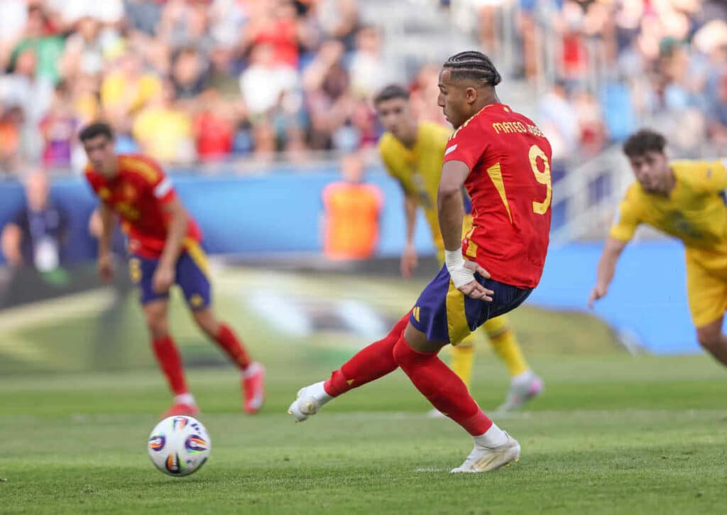 Sichert sich Spaniens U21 (im Bild: Mateo Joseph) gegen Italien den Gruppensieg?