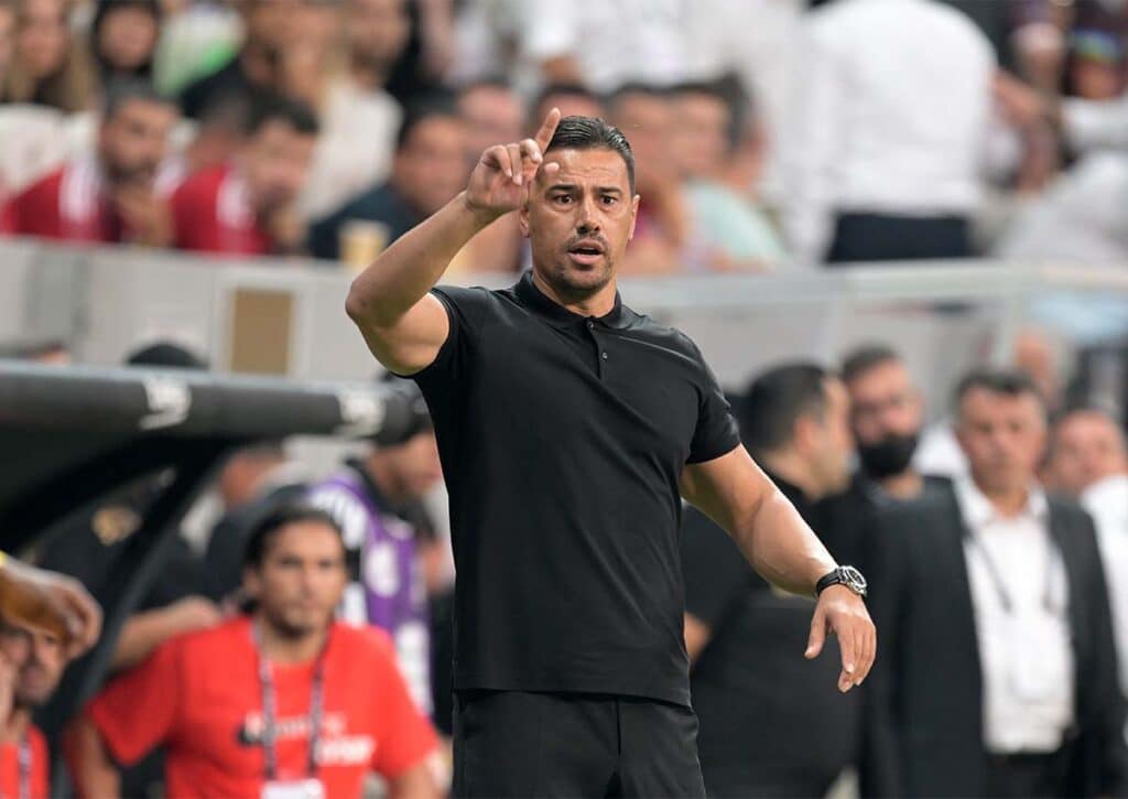 Erfüllt Basaksehir (im Bild: Cagdas Atan) die Pflichtaufgabe gegen Tscherno More? (© ANP / Alamy Stock Photo) Basaksehir Tscherno More Varna