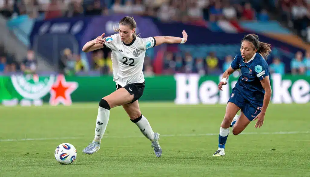 Deutschland - Spanien Übertragung Frauen EM Halbfinale 2025