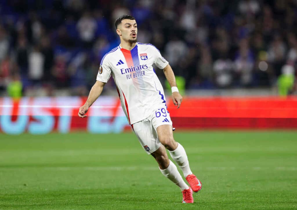 Können Georges Mikautadze und Lyon in Lens gegen Ex-Trainer Pierre Sage siegreich starten?