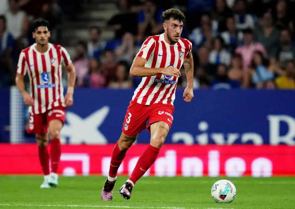 Schlägt Atletico Madrid (im Bild: Matteo Ruggeri) nach der Pleite am 1. Spieltag nun gegen Elche zurück?