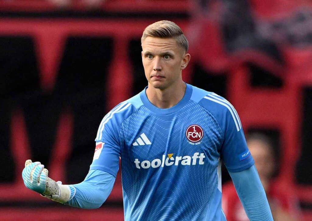 Hält Reichert (im Bild) für Nürnberg gegen Bochum den Kasten sauber? (© dpa picture alliance / Alamy Stock Photo) Nürnberg Bochum Tipp