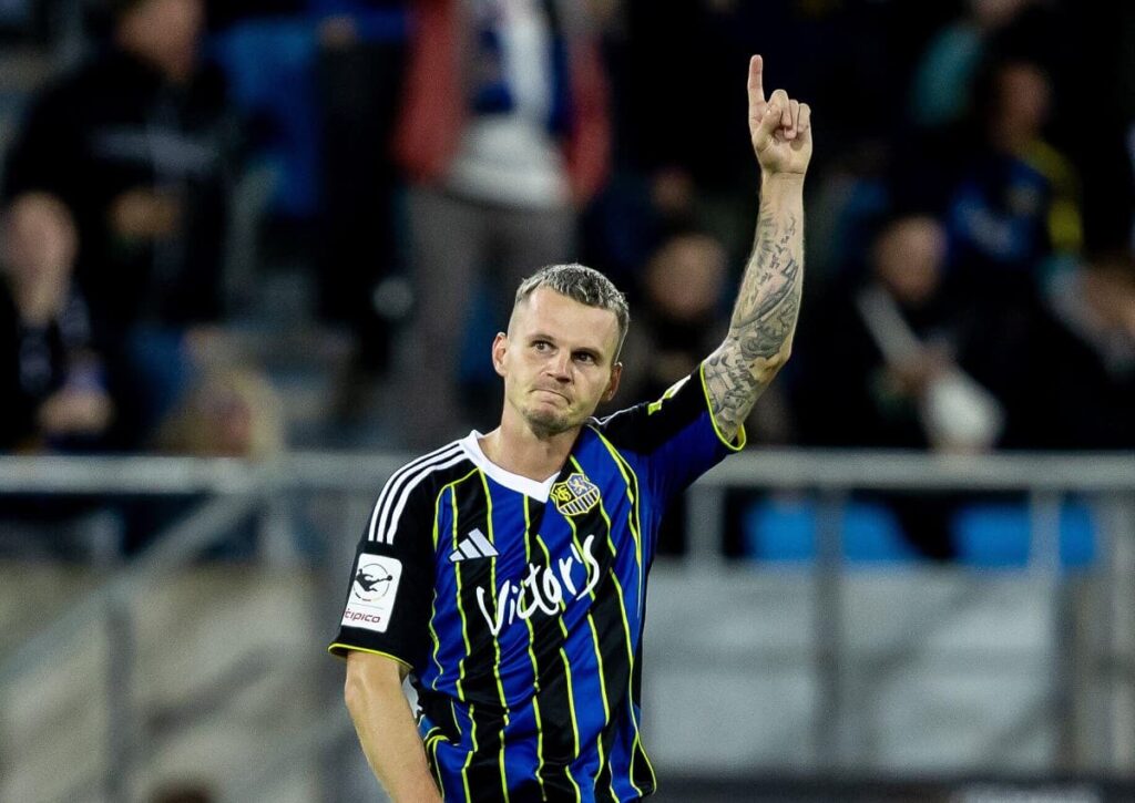 Lässt Florian Pick (im Bild) den 1. FC Saarbrücken im Auswärtsspiel bei Wehen Wiesbaden jubeln? (© dpa picture alliance/Alamy Live News) 3. Liga 8. Spieltag 2025/26 Wett-Tipps