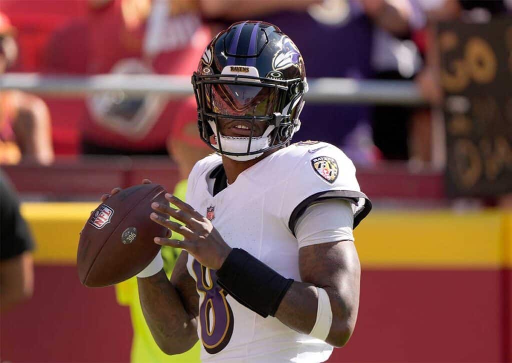 Gibt es bei durch das Comeback von Lamar Jackson (im Bild) einen Sieg der Baltimore Ravens bei den Miami Dolphins? (© Associated Press / Alamy Stock Photo) Miami Dolphins Baltimore Ravens Tipp