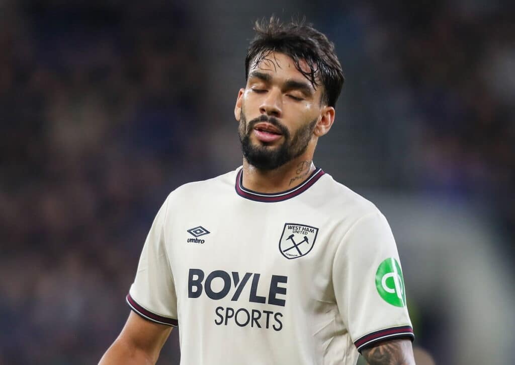 Muss West Ham (im Bild: Lucas Paquetá) auch im London Derby gegen Brentford weiter auf einen Heimsieg warten? (© Every Second Media/Alamy Live News) West Ham Brentford Tipp