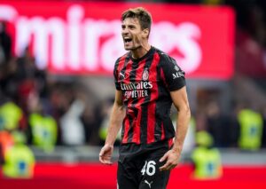 Zeigt die formstarke AC Milan (im Bild: Matteo Gabbia) auswärts im Topspiel bei Juventus, aus welchem Holz sie geschnitzt ist? (© Giuseppe Maffia/Alamy Live News) Juventus AC Milan Tipp