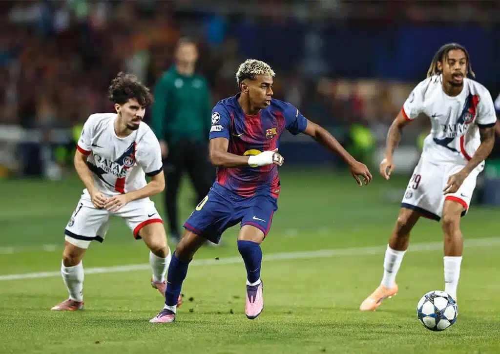 Setzt sich Barcelona (im Bild: Lamine Yamal) gegen Olympiakos Piräus auch trotzt Verletzungssorgen durch? (© Aflo Co. Ltd. / Alamy Stock Photo) Barcelona Olympiakos Piräus Tipp