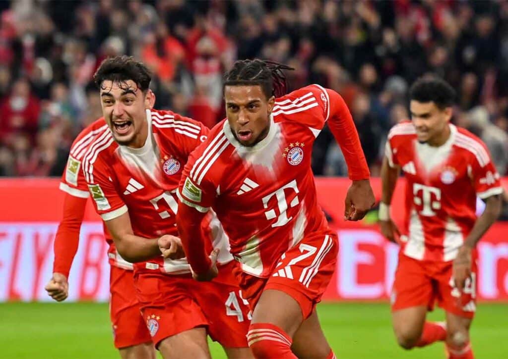 Wird das Traditionsduell zwischen Gladbach und Bayern (im Blick: Michael Olise) zum Kantersieg für den Meister? (© dpa picture alliance / Alamy Stock Photo) Gladbach Bayern Tipp