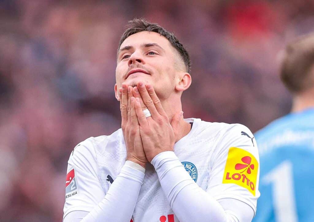 Setzt sich Kiel (im Bild: Kapralik) gegen Bochum durch? (© dpa picture alliance / Alamy Stock Photo) Kiel Bochum Tipp