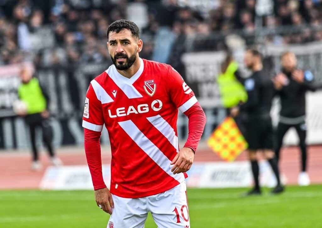 Lässt Cottbus (im Bild: Tolcay Cigerci) vor heimischer Kulisse gegen Aufsteiger Havelse nichts anbrennen? (© dpa picture alliance / Alamy Stock Photo) Cottbus Havelse Tipp