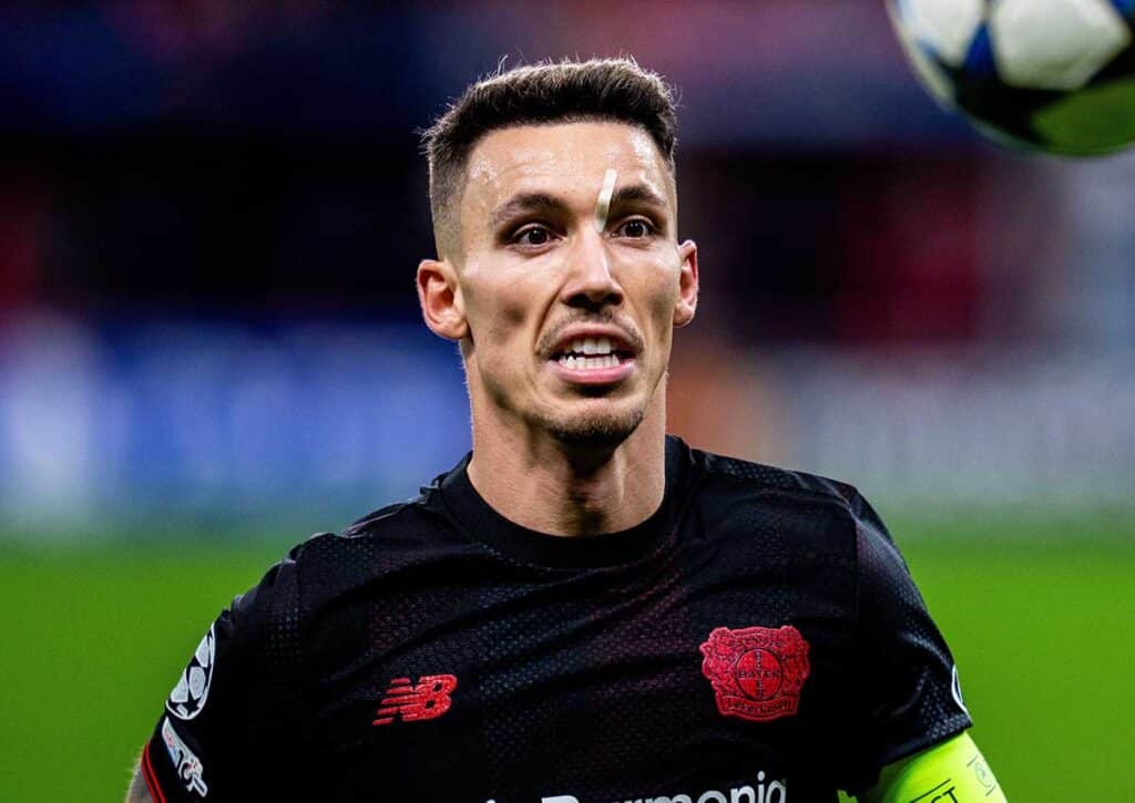 Verbucht Leverkusen (im Bild: Grimaldo) gegen Freiburg einen schnörkellosen Sieg? (© René Nijhuis / Alamy Stock Photo) Leverkusen Freiburg Tipp