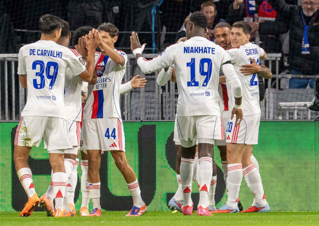 Gewinnt Lyon das Topspiel am Sonntagabend gegen Straßburg? (© SPP Sport Press Photo. /Alamy Live News) Gewinnt Lyon das Topspiel am Sonntagabend gegen Straßburg?