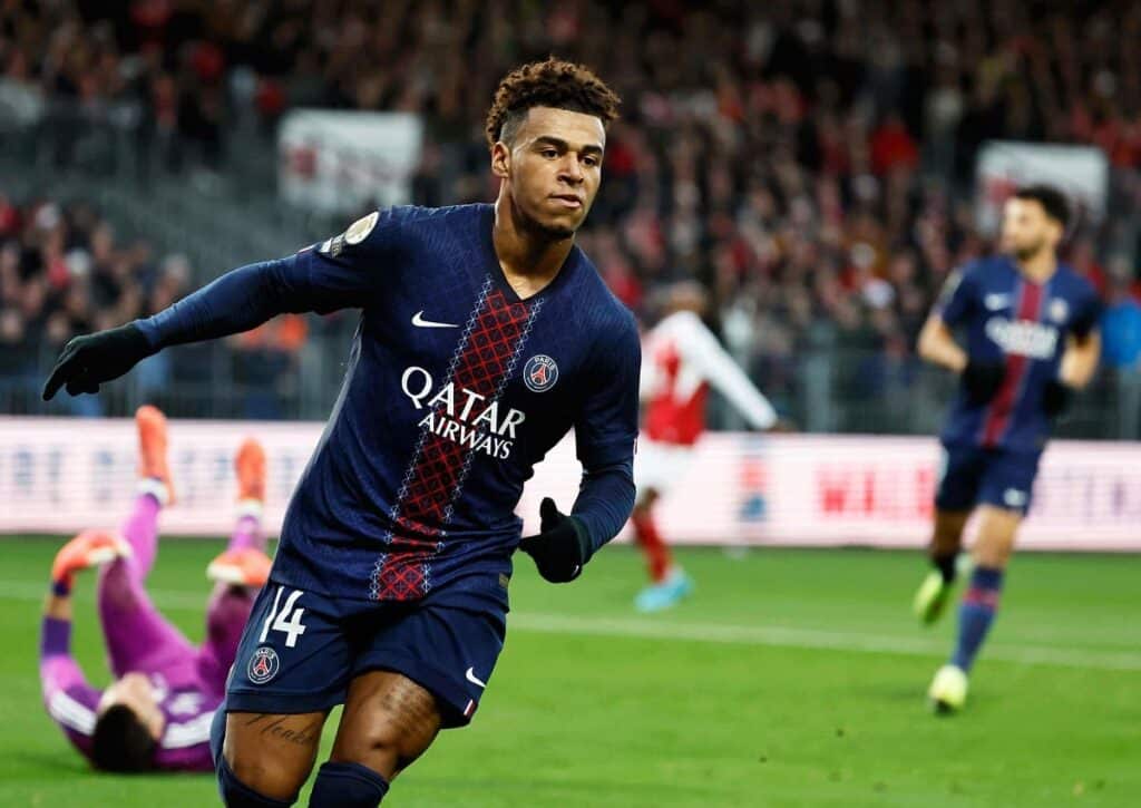 Überrollt PSG (im Bild: Désiré Doué) den Lorient FC? (© Associated Press / Alamy Stock Photo) Lorient PSG Tipp
