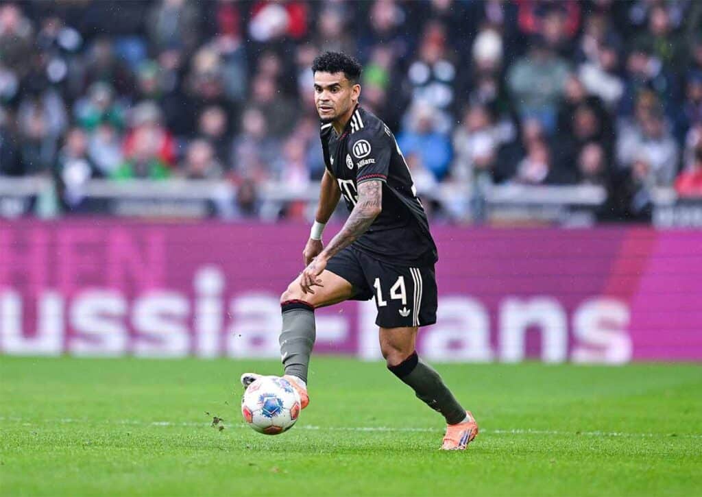 Lassen sich die Bayern (im Bild: Pedro Porro) auch in Köln nicht davon abbringen endlich wieder den Pokal zu gewinnen? (© dpa picture alliance / Alamy Stock Photo) Köln Bayern Tipp