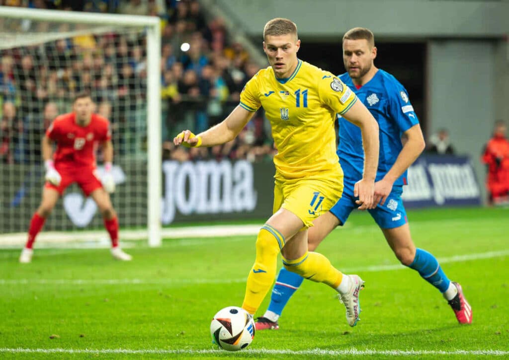 Wer darf weiterhin von der WM-Teilnahme träumen? Die Ukraine oder Island?