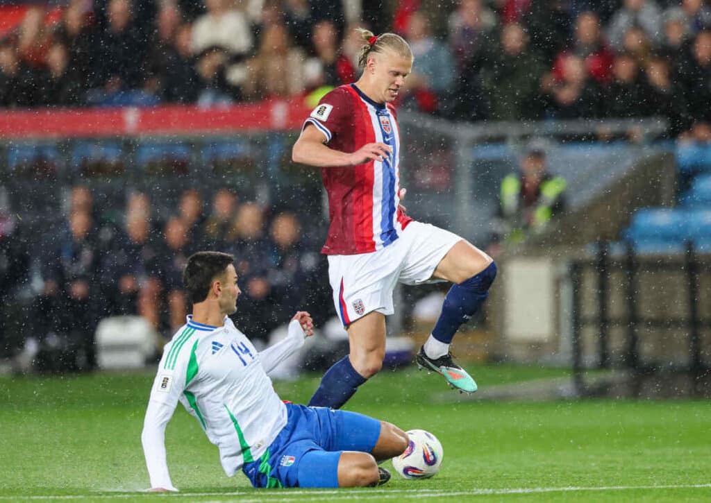 90 Minuten trennen Norwegen und Haaland von der WM-Teilnahme. Italien muss in die Playoffs.