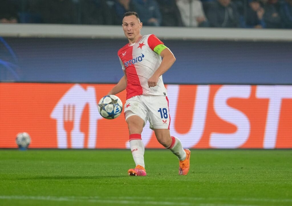 Kann Slavia Prag (im Bild: Jan Boril) Topfavorit Arsenal FC am 4. Spieltag der Champions League schocken? (© Roberto Tommasini / Alamy Stock Photo) Champions League Außenseiter Tipps 4. Spieltag 2025/26