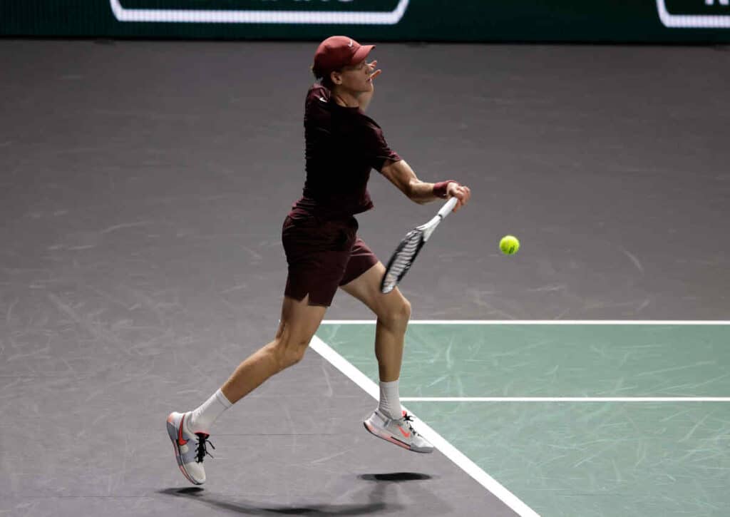 Dominiert Sinner auch gegen Auger-Aliassime? (© dpa picture alliance / Alamy Live News) Dominiert Sinner auch gegen Auger-Aliassime?