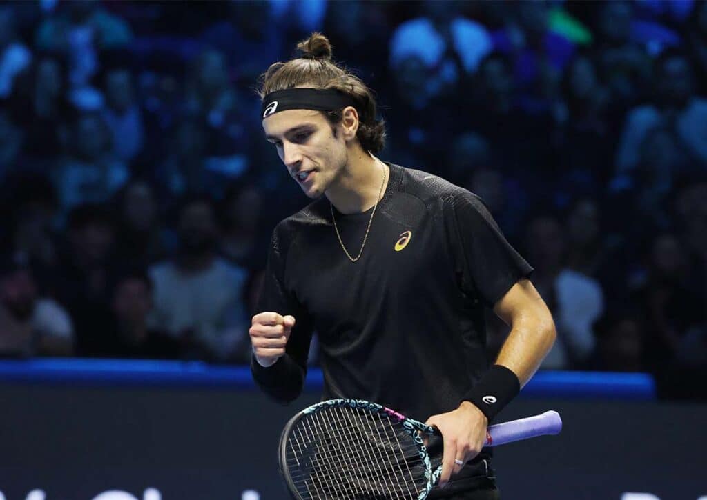 Nutzt Lorenzo Musetti (im Bild) die aktuelle Form von Alex de Minaur aus? (© Independent Photo Agency Srl / Alamy Stock Photo) Lorenzo Musetti Alex de Minaur Tipp