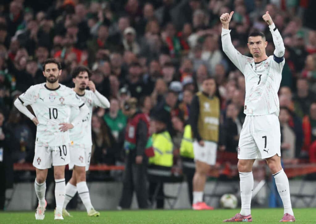 Lässt Portugal zuhause gegen Armenien auch ohne CR7 nichts mehr anbrennen? (© AP Photo/Peter Morrison/ Alamy Live News) Lässt Portugal zuhause gegen Armenien auch ohne CR7 nichts mehr anbrennen?