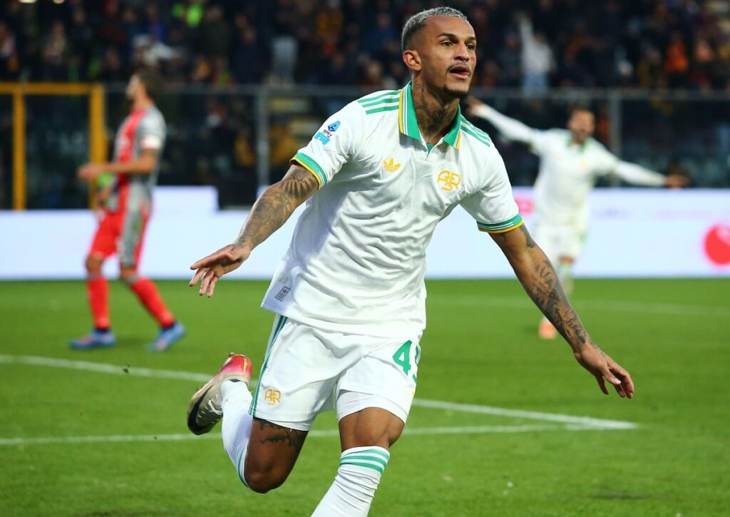 Beendet die AS Rom (im Bild: Wesley) gegen Überraschungsteam Midtjylland die Durststrecke im Olimpico? (© Associated Press / Alamy Stock Photo) AS Rom Midtjylland Tipp