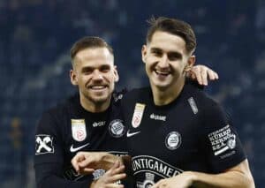 Jubelt Sturm Graz (im Bild: Horvat, Grgic) erwartungsgemäß gegen GAK? (© APA-PictureDesk / Alamy Stock Photo) Sturm Graz GAK Tipp