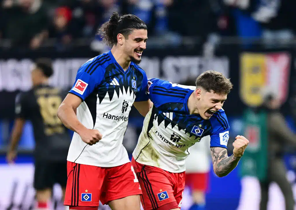 Der HSV hat sich mit einem Sieg gegen den VfB Stuttgart für die Rückkehr des Nordderbys warmgeschossen. (© dpa picture alliance archive / Alamy Stock Photo) HSV vs. Werder Bremen Tipp