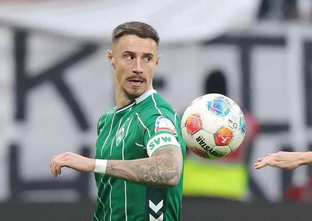 Wird Werder Bremen (im Bild: Friedl) gegen den VfB Stuttgart zu Hause unterschätzt? (© dpa picture alliance archive / Alamy Stock Photo) Werder Bremen VfB Stuttgart Tipp