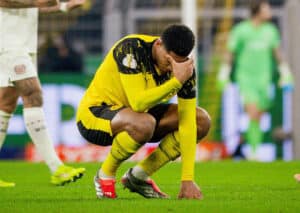 Muss sich Borussia Dortmund (im Bild: Jobe Bellingham) nach dem Aus im DFB-Pokal erneut geschlagen geben? (© Moritz Muller/Alamy Live News) Bundesliga Außenseiter Tipps 13. Spieltag 2025/26