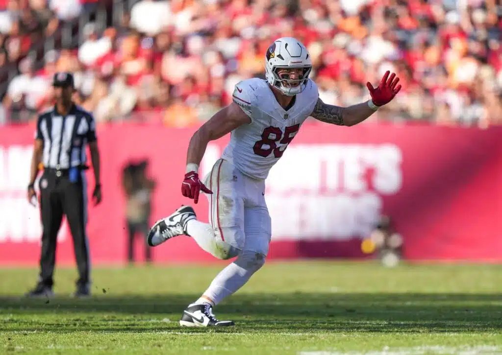 Setzen sich die Arizona Cardinals (im Bild: Trey McBride) gegen die Los Angeles Rams durch? (© Associated Press / Alamy Stock Photo) Arizona Cardinals Los Angeles Rams Tipp