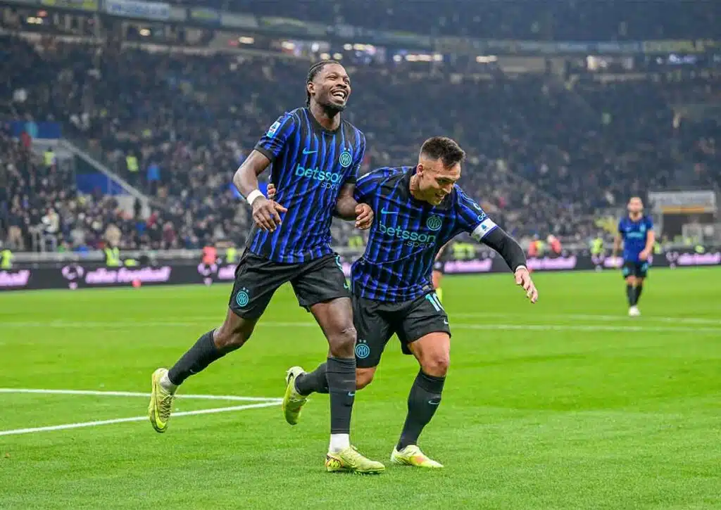 Wird Inter Mailand (im Bild: Marcus Thuram) in Genua seiner Favoritenrolle gerecht? (© SOPA Images Limited / Alamy Stock Photo) Genua Inter Mailand Tipp