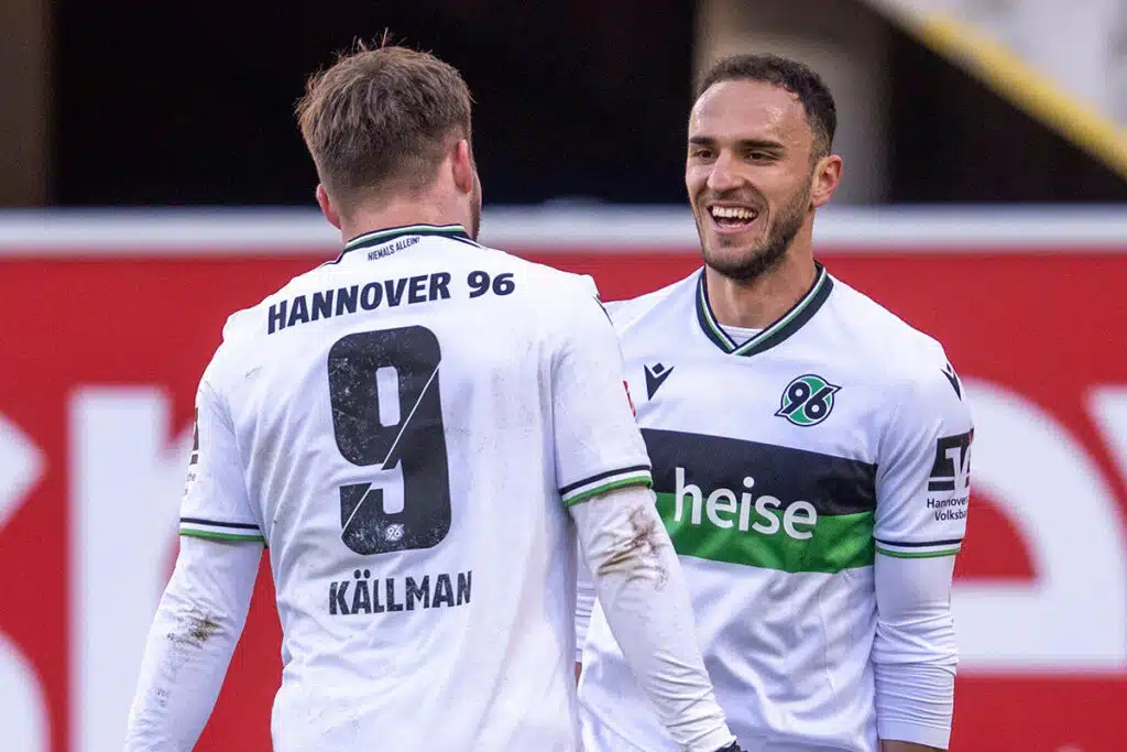 Hannover Bochum TV Übertragung Stream Uhrzeit 2 Bundesliga 2025 Hannover Bochum TV live Übertragung