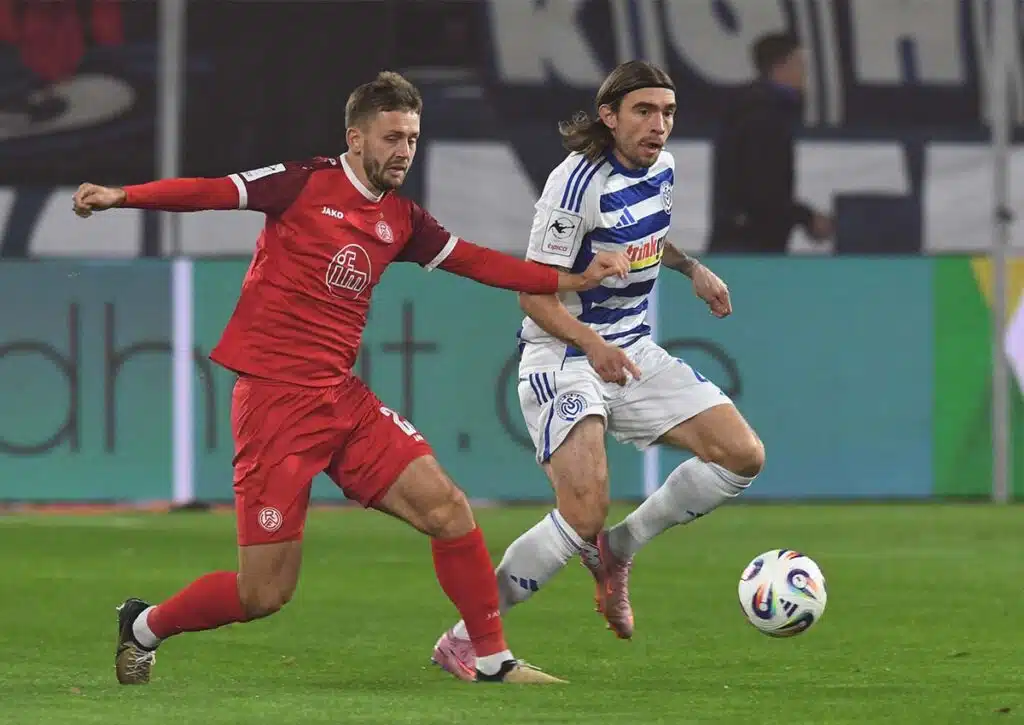 Holt Bitter mit dem MSV den erwarteten Heimsieg? (© dpa picture alliance / Alamy Stock Photo) Duisburg Aue Tipp