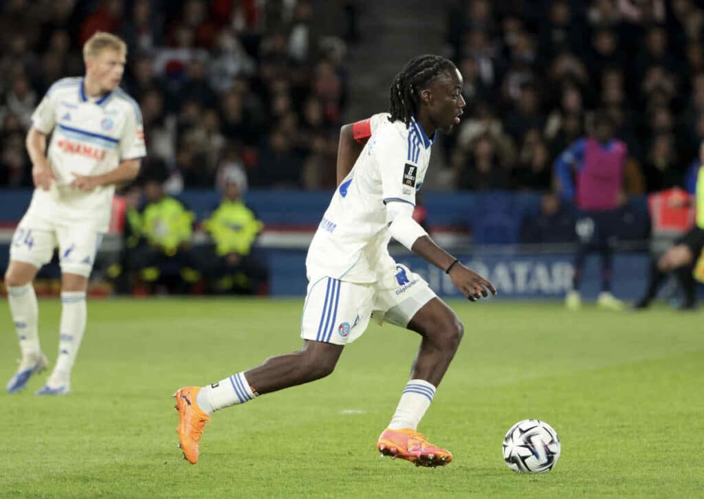 Entführt Ismael Doukoure mit Straßburg alle drei Punkte aus Lille? (© Independent Photo Agency / Alamy Live News) Entführt Ismael Doukoure mit Straßburg alle drei Punkte aus Lille?