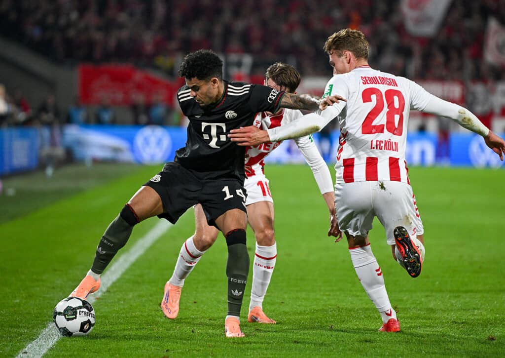 Wie gut kann sich der 1. FC Köln gegen die Übermacht des FC Bayern (im Bild: Luis Diaz) verkaufen? (© dpa picture alliance / Alamy Stock Photo) Köln vs. Bayern Tipp
