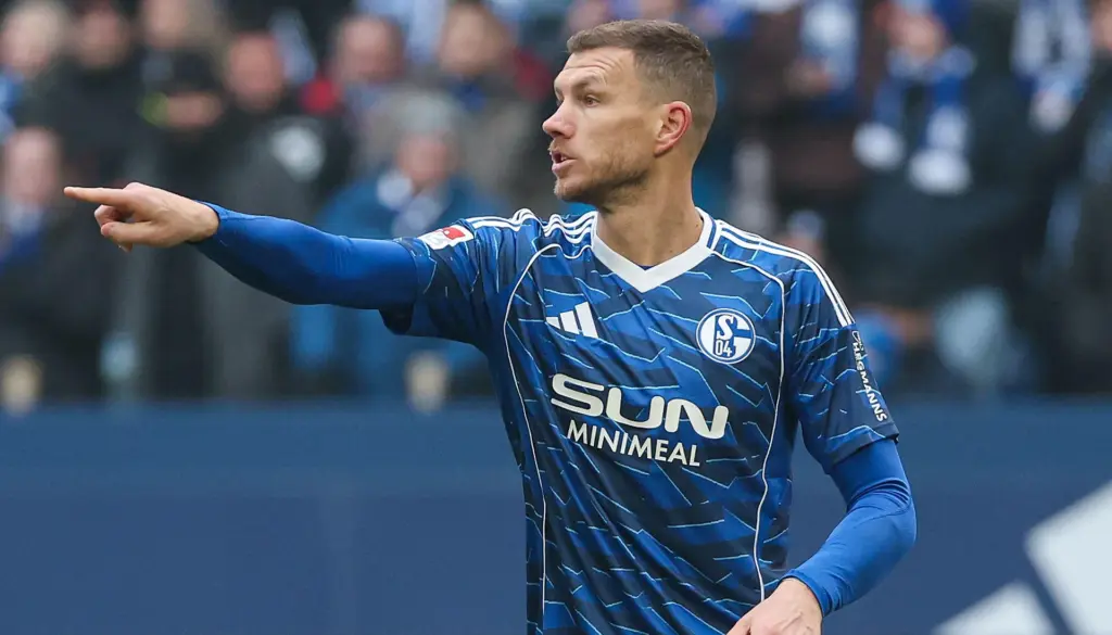 Bochum - Schalke Übertragung Uhrzeit 2. Bundesliga 2026