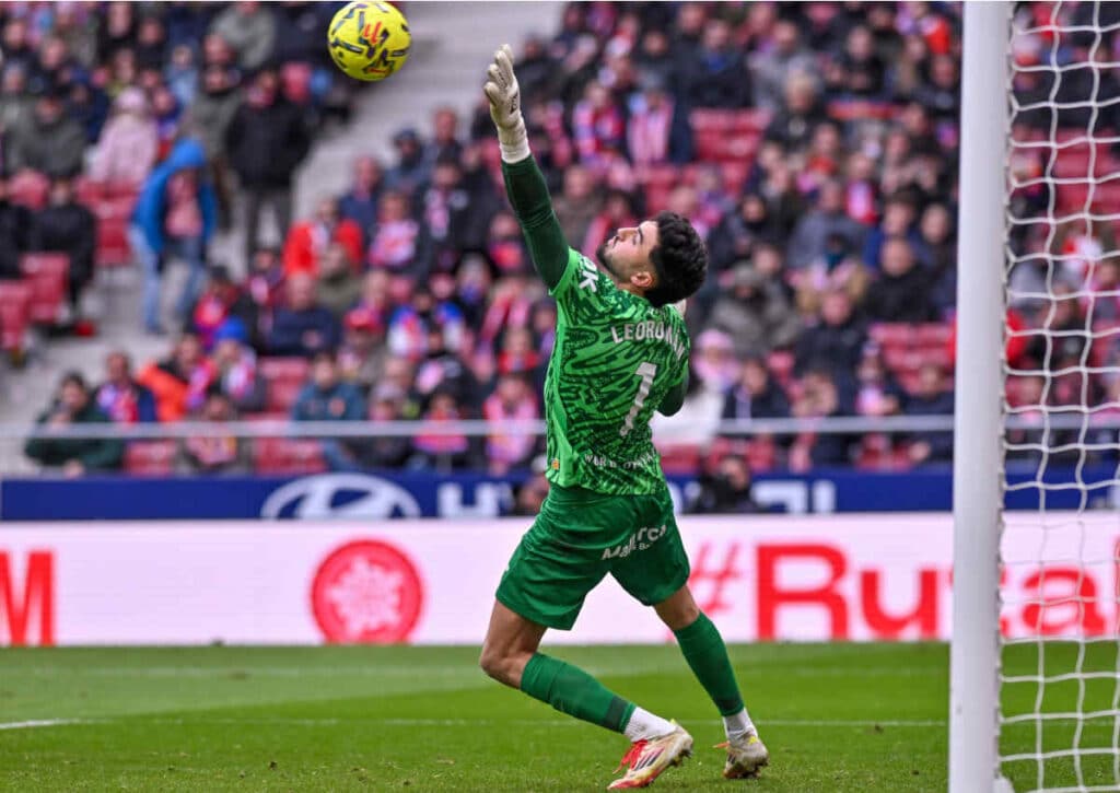 Kommt auf Leo Roman von Mallorca gegen Sevilla am Montagabend wieder viel Arbeit zu? (© ZUMA Press, Inc. / Alamy Stock Photo) Kommt auf Leo Roman von Mallorca gegen Sevilla am Montagabend wieder viel Arbeit zu?