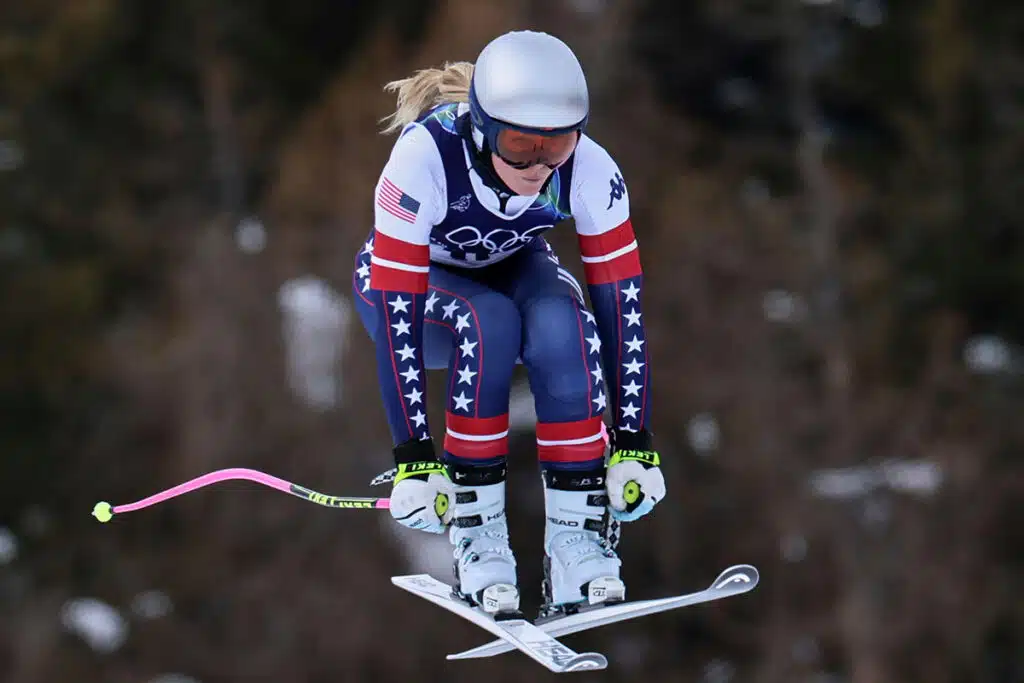 Fliegt Lindsey Vonn trotz Kreuzbandriss zu Olympia-Gold? (&copy; Associated Press)