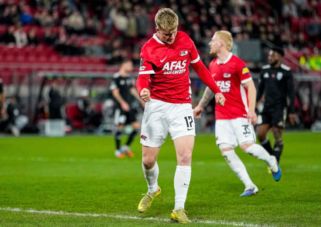 Kann AZ Alkmaar (im Bild: Isak Jensen) im Hinspiel gegen Sparta Prag in der Conference League vorlegen?