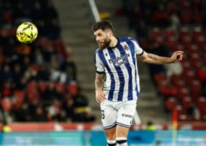 Bringt Real Sociedad (im Bild: Duje Caleta-Car) den Vorsprung über die Zeit und zieht ins Finale ein? (© Aflo Co. Ltd. / Alamy Live News) Real Sociedad vs. Athletic Bilbao Tipp