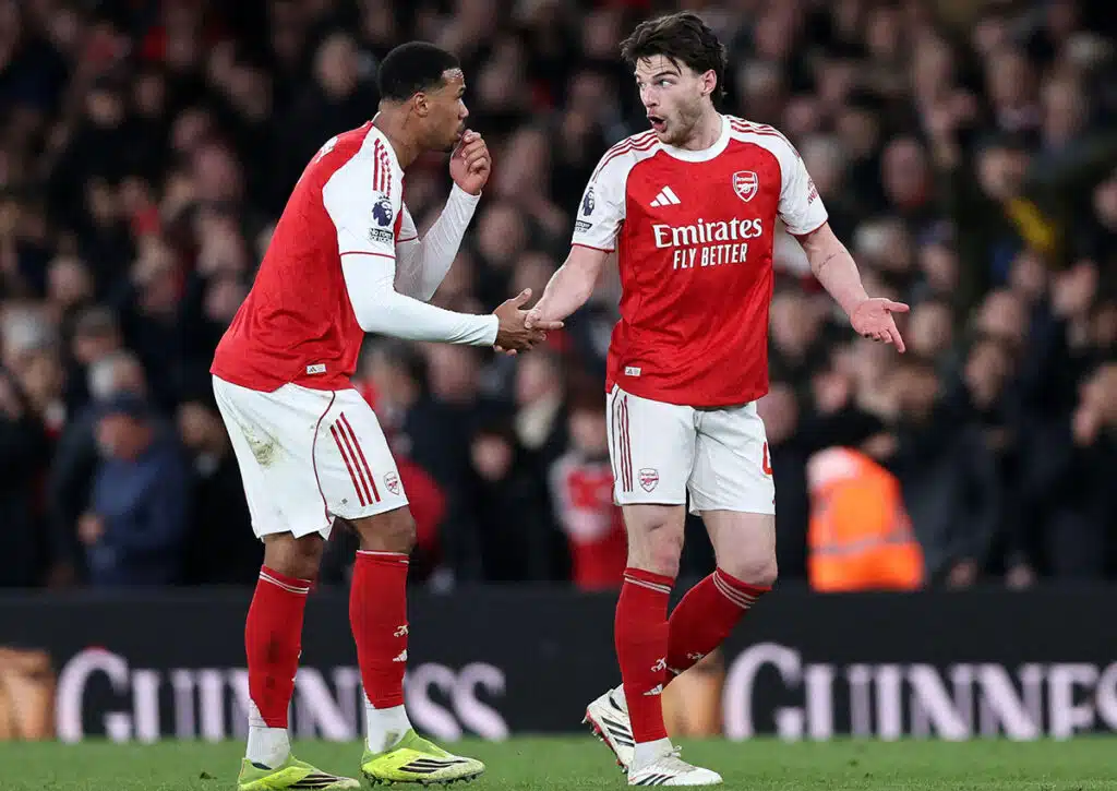Kann Arsenal (im Bild: Gabriel, Declan Rice) gegen Brighton wieder etwas souveräner auftreten als zuletzt? (© Sportimage Ltd / Alamy Live News) Brighton vs. Arsenal Tipp