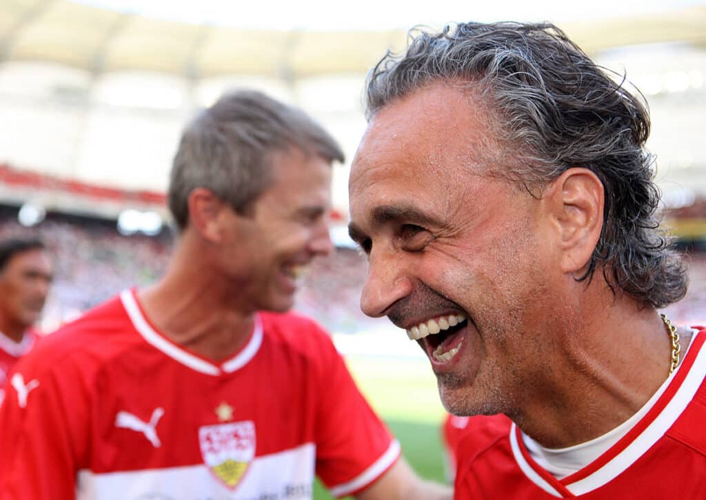 Ex-VfB-Kicker Maurizio Gaudino sieht Stuttgart auf einem guten Weg und aktuell deutlich besser als RB Leipzig. (© dpa picture alliance / Alamy Live News) Maurizio Gaudino Interview