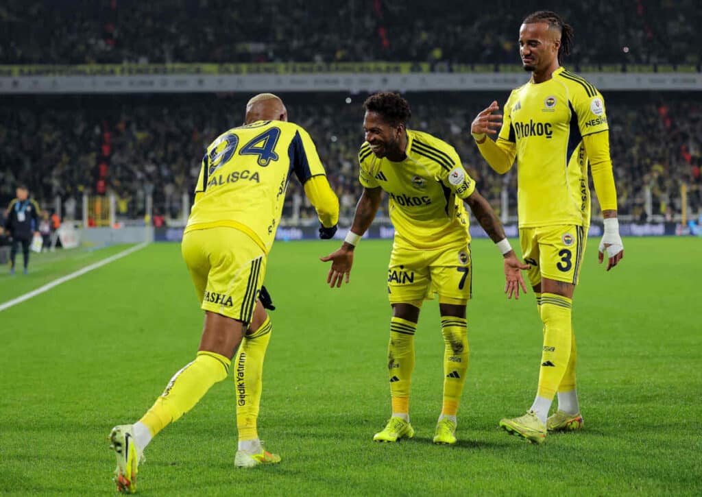 Zieht Fenerbahce (im Bild: Talisca) im türkischen Pokal gegen Konyaspor ins Halbfinale ein? (© BSR Agency / Alamy Stock Photo) Zieht Fenerbahce (im Bild: Talisca) im türkischen Pokal gegen Konyaspor ins Halbfinale ein?