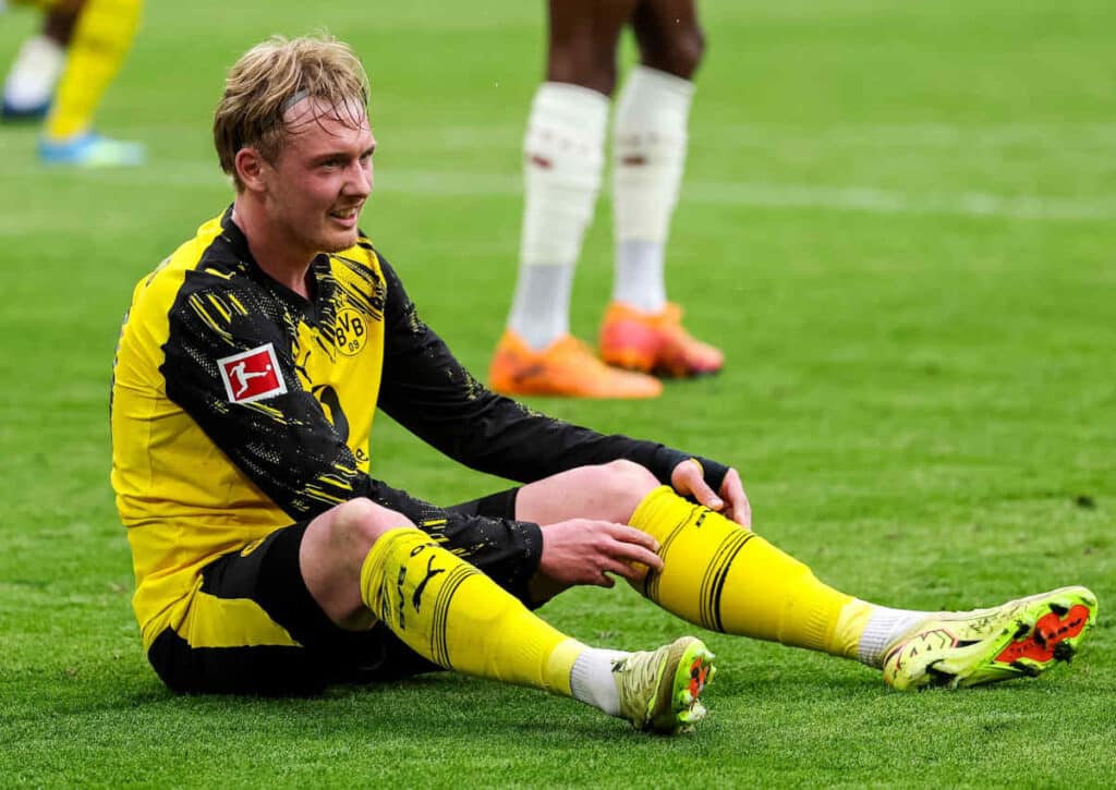 Muss sich Dortmund (im Bild: Julian Brandt) am 30. Spieltag in der Bundesliga erneut einem Außenseiter beugen?