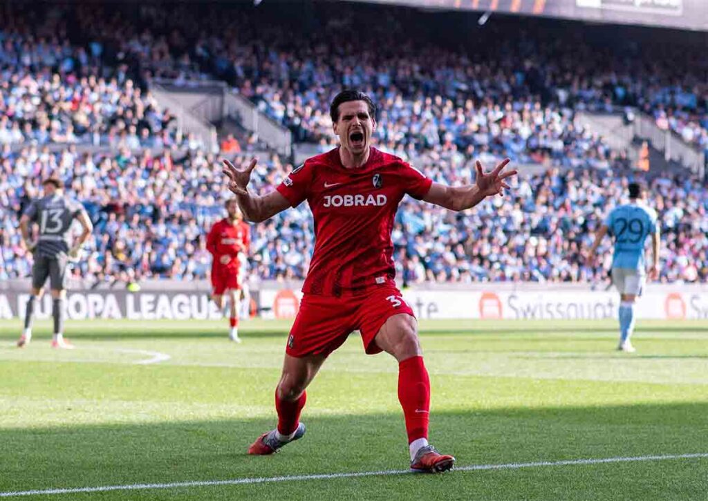 Muss Freiburg (im Bild: Igor Matanovic) im Hinspiel des Europa-League-Halbfinales geegn Favoriten Braga eine Niederlage hinnehmen? (© ZUMA Press, Inc. / Alamy Stock Photo) Europa League Favoriten Tipps Halbfinale Hinspiele 2025/26
